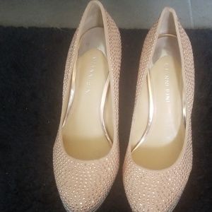 Platform pumps